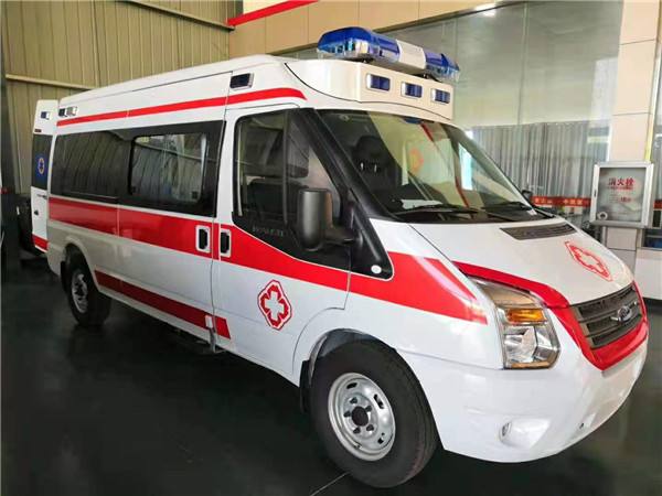 东方市福特V362救护车